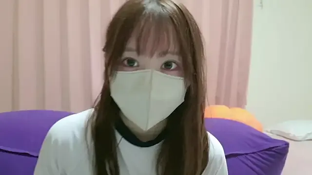 sara-a-jp Image 2