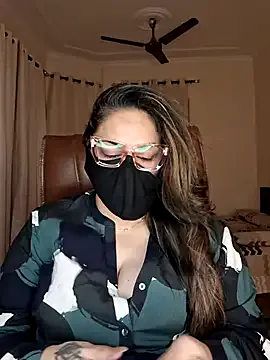 SEXY-Sardarni Image 2