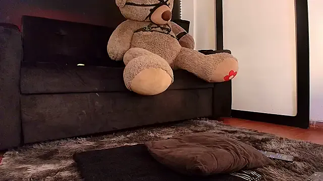 stephaniedark live now