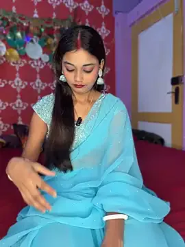Sweet-priyaa Image 17