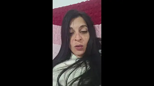 Viola43 live now