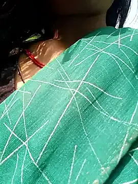 Your_Favourite_Madhuri live now