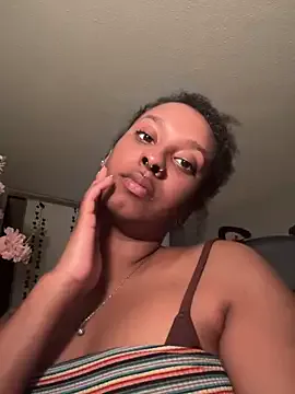 Your_Paris live now