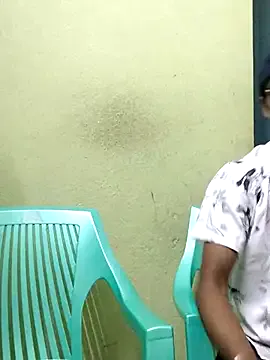 Yourmanu live now